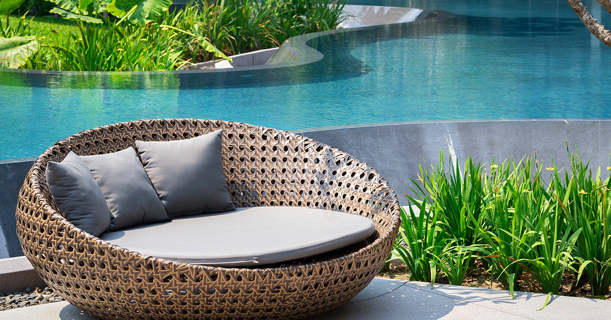 bring-your-tropical-holiday-to-backyard.environ-pools